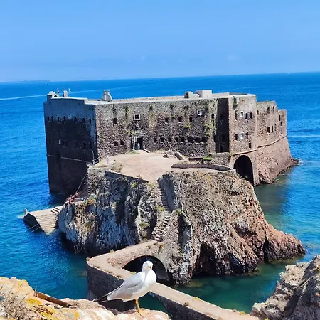 Rum i privatbostad Lara Sweet Sobral do Parelhao