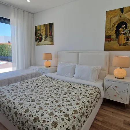 Lara Sweet Rum i privatbostad Sobral do Parelhao